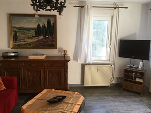 House | Living room - Delighftul Holiday Home in Usseln with Garden near City Center (Willingen (Upland))