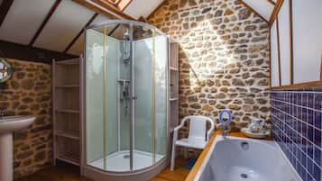 Bathtub