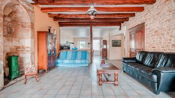 Cottage | Living room