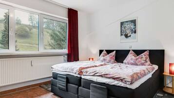 Apartment | 1 bedroom, individually furnished