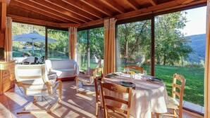 Dining - Detached Holiday Home in Connac With Shared Swimming Pool (Connac)