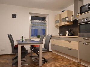 House | Dining - Modern Holiday Home in Hellenthal With Garden (Hellenthal)
