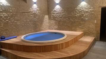 House | Spa treatment
