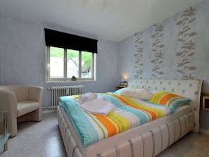 Apartment | 3 bedrooms, individually furnished