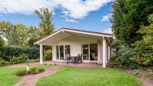Exterior - Cozy Chalet in Stegeren With Swimming Pool (Stegeren)