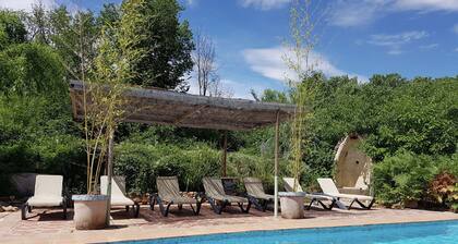 Magnificent Villa in Les Mages With Jacuzzi