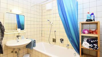 Apartment | Badezimmer