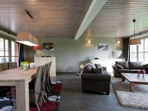 Dining - Luxurious Holiday Home in Maldegem Near the Forest (Maldegem)