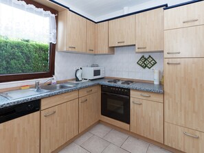 House | Private kitchen | Highchair