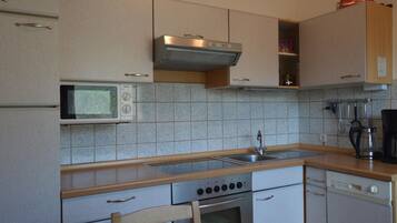 Ferienhaus | Eigene Küche | Hochstuhl