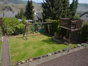 House | Property amenity - Holiday Home in the Eifel With Balcony (Bremm)
