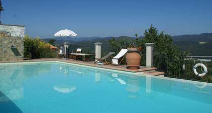 Holiday Home in Montecarelli With Swimming Pool