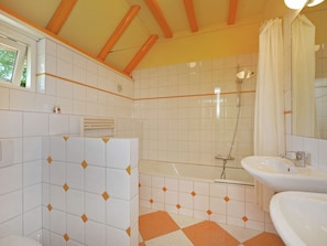 House | Bathroom | Shower