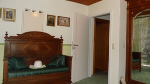 Unclassified image, 4 of 27, button - Gorgeous Apartment in Bruttig-fankel With Terrace (Bruttig-Fankel)