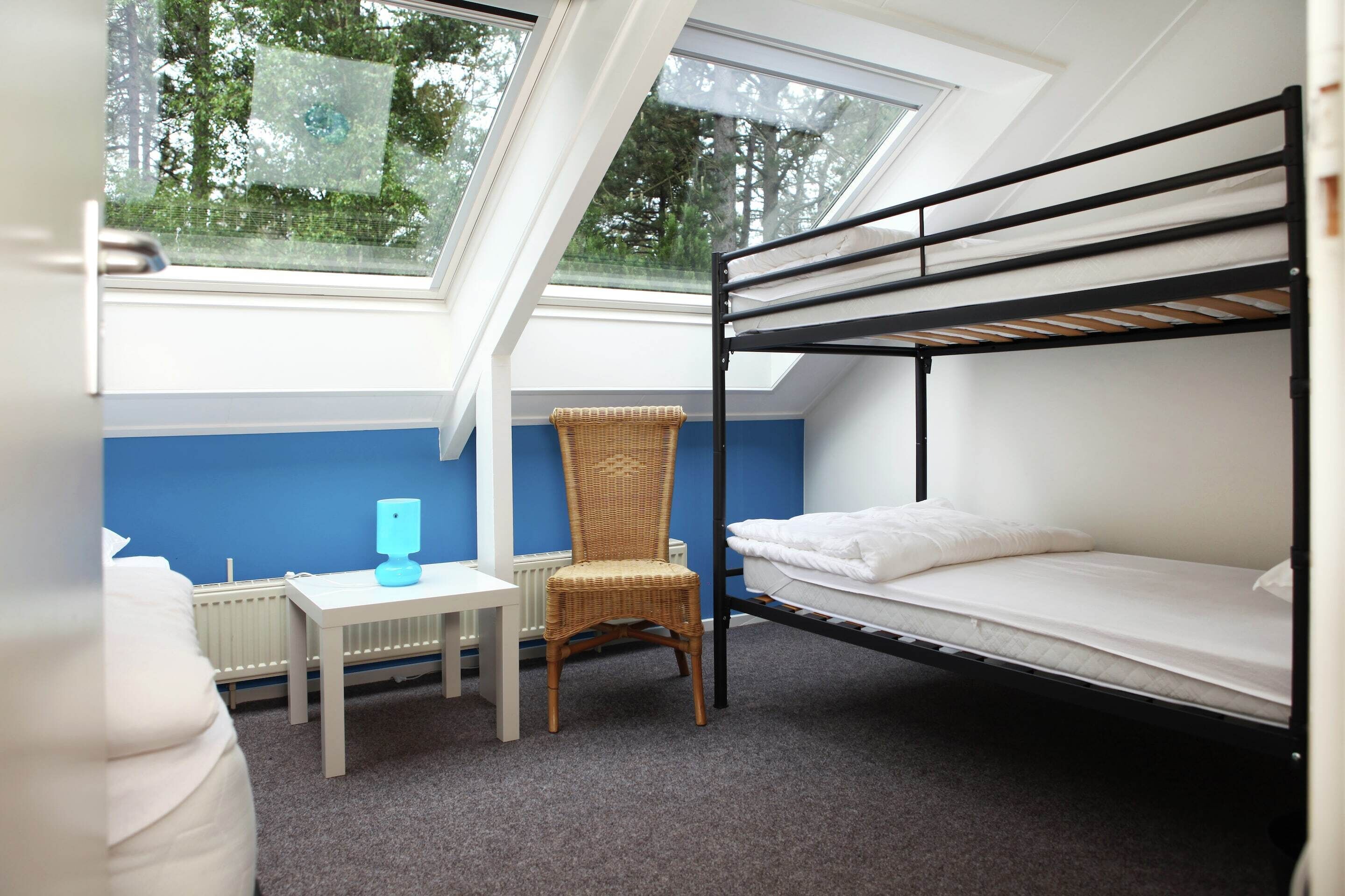 Biệt thự | 10 phòng ngủ, trang bị nội thất với thiết kế riêng biệt, bộ trải giường 