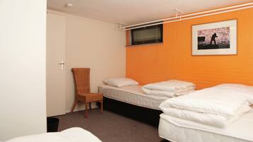 Vila | 10 kamar tidur dan dilengkapi dengan perabotan berbeda-beda