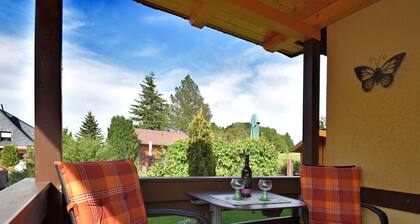 Cozy Holiday Home in Großbreitenbach near Schwarza Valley