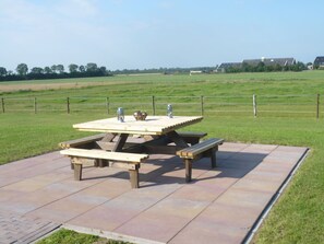 Garden - Holiday Home With Private Terrace (Langweer)