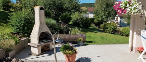 Apartment | Terrace/patio