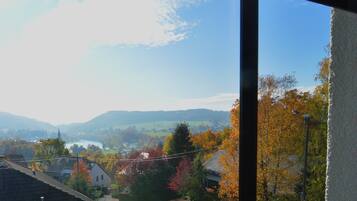 Vue depuis lâhĂ©bergement