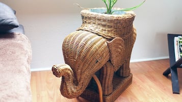 1 Schlafzimmer, individuell eingerichtet, Bettwäsche