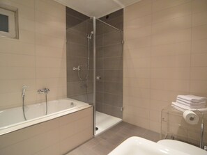 Appartement | Badkamer
