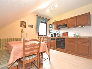 Apartment | Eigene Küche | Herdplatte, Hochstuhl