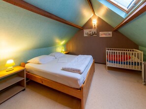 Villa | 2 Schlafzimmer, individuell eingerichtet, Bettwäsche