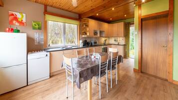 Vila | Dapur pribadi | Kursi makan untuk bayi