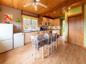 Private kitchen - Pretty Holiday Home near Durbuy & La Roche-en-Ardennes (Erezee)