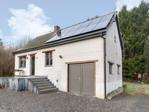 Villa | Exterior - Pretty Holiday Home near Durbuy & La Roche-en-Ardennes (Erezee)