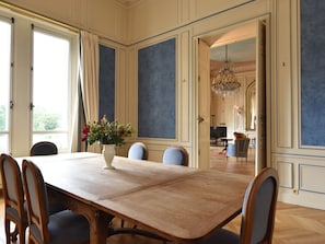 Unclassified image, 4 of 29, button - Luxurious Holiday Home in Ocquerre With Swimming Pool (Ocquerre)