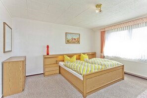 Apartment | 1 bedroom, individually furnished, bed sheets - Holiday Home in the Thuringian Forest With Roof (Bad Liebenstein)