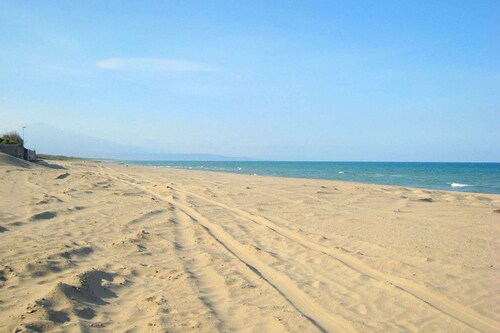 Detached House Near the sea With Garden and Terrace