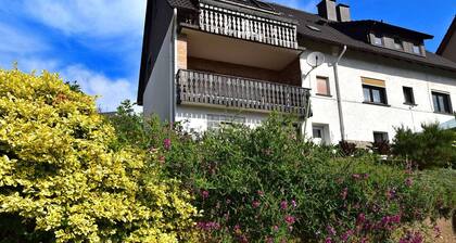 Quaint Apartment in Großalmerode near Forest