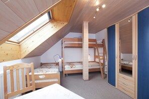 Appartement | 2 chambres, ameublement personnalisé, draps fournis