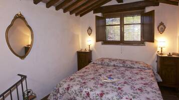 1 bedroom, individually furnished, bed sheets
