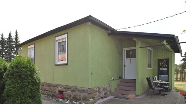 Unclassified image, 1 of 16, button - Cozy Holiday Home in Schwarzbach Thuringia With Garden (Auengrund)