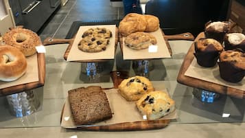 Bữa sáng nấu theo yêu cầu hàng ngày với phụ phí nhỏ