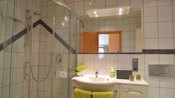 Apartemen | Kamar mandi