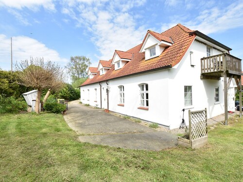 Spacious Apartment in Insel Poel near Baltic Sea