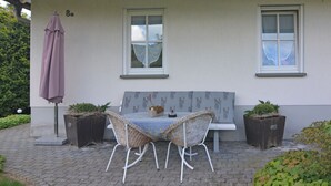 Balcony - Modern Apartment in Reiste Near Forest (Eslohe)