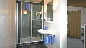 Apartment | Badezimmer