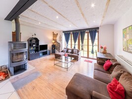 House | Living area | Fireplace