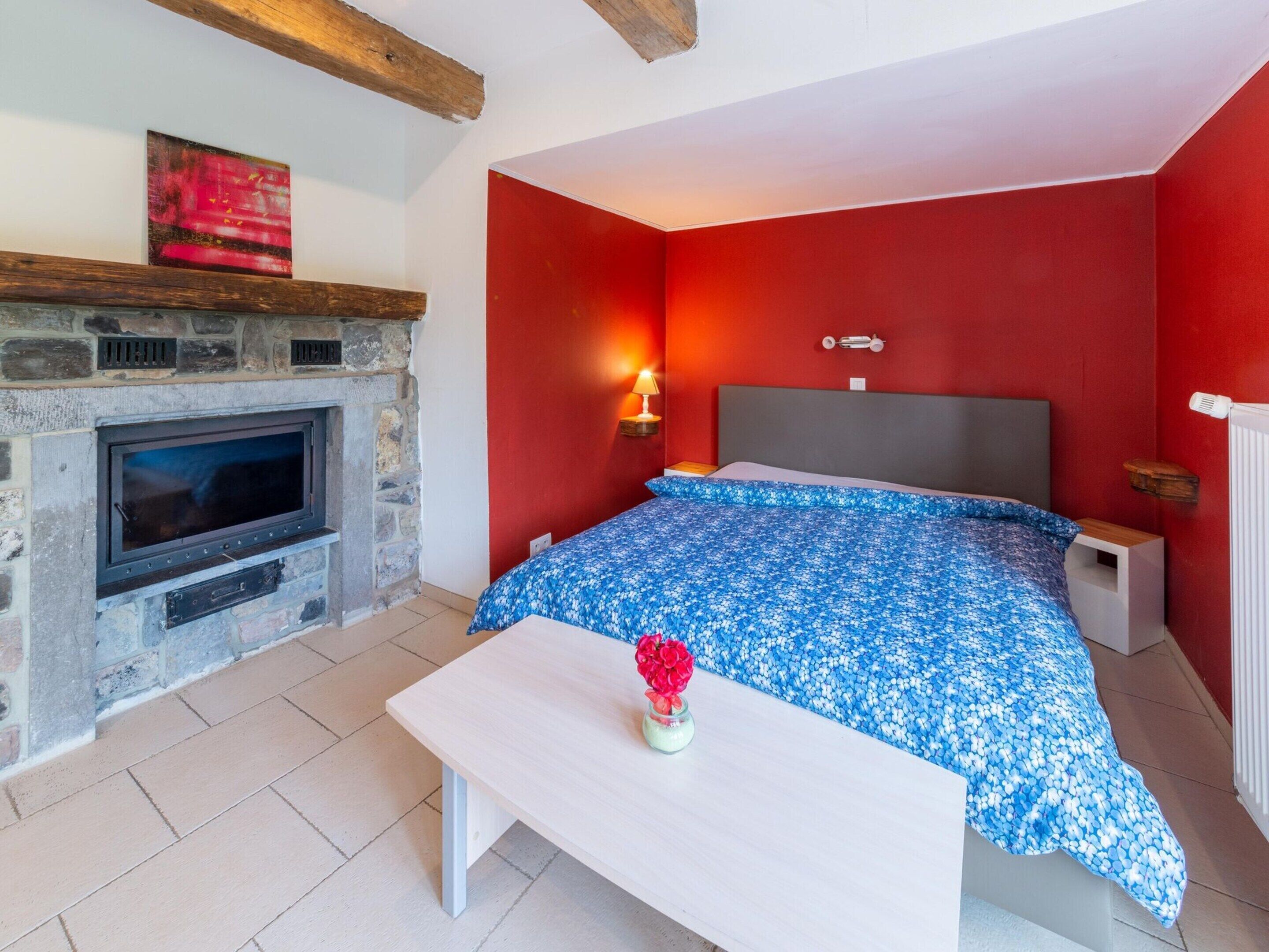 House | 4 bedrooms, individually furnished