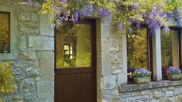 House | Exterior