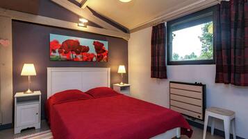 Ferienhaus | 2 Schlafzimmer, individuell eingerichtet