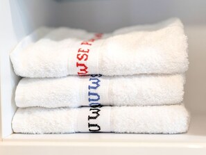 Shower, towels