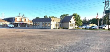 Fachada de la propiedad