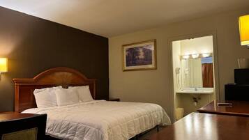 Bureau, espace de travail pour ordinateur portable, Wi-Fi gratuit